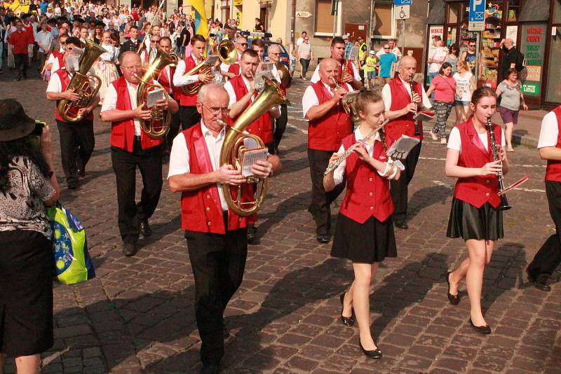 Rozmanité příhraniční slavnosti od pátku do neděle rozezněly centrum Českého Těšína.