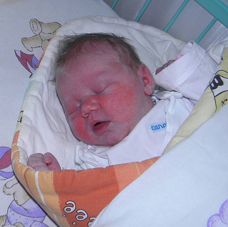 Valérie se narodila 9. října mamince Renátě Stoličné z Karviné. Po porodu holčička vážila 3520 g a měřila 48 cm.