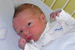 Tomášek Mikeš se narodil 30. ledna mamince Lence Mikešové z Havířova. Po porodu miminko vážilo 2940 g a měřilo 49 cm. Sestra Bára se na miminko moc těší.