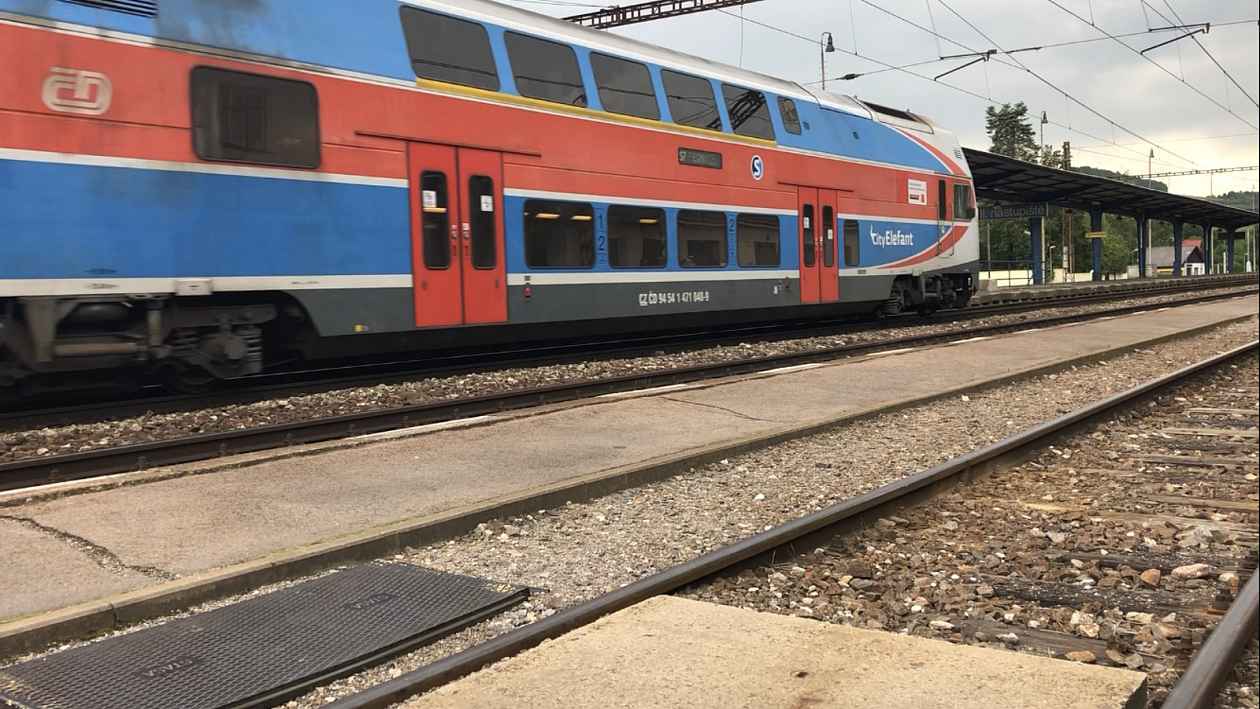 Dvoustovkou přes Vysočinu: nové vlaky by mohly vyjet za tři roky