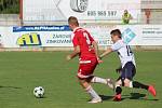 Dětmarovice (v bílém) porazily Bruntál 1:0.