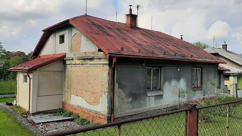 Kolonie finských domků, nejen v Doubravě, má jít k zemi. Jejich majitel, společnost Heimstaden, chce začít s revitalizací, domky strhnout a na jejich místě postavit nové dřevostavby.