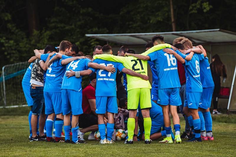 Zápas 23. kola fotbalové I.B třídy, skupiny C, SK Horní Suchá - TJ Vendryně 3:0. Foto: SK Horní Suchá/Ondřej Kruťa