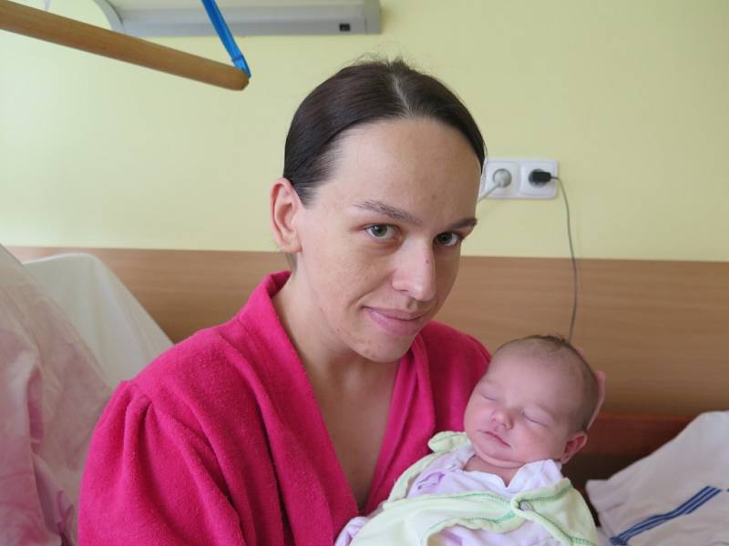 Karolína Kubiczková, 21. května 2015, Havířov, váha: 3,15 kg, míra: 49 cm