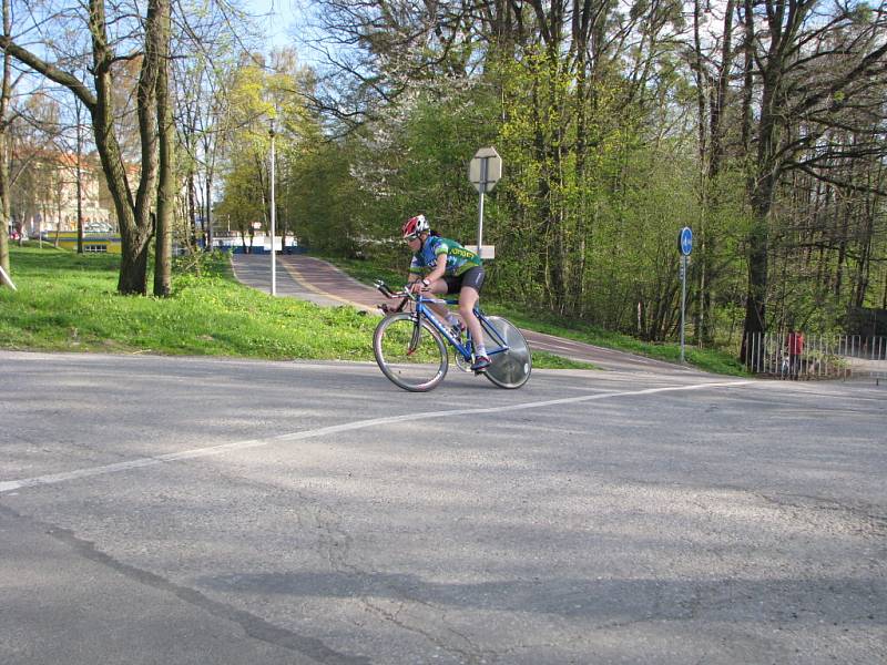 Prolog Gracie na havířovském Nábřeží. 