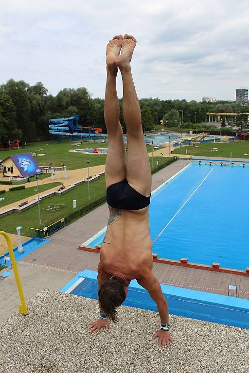 HighJump 2017 na havířovském letním koupališti. 