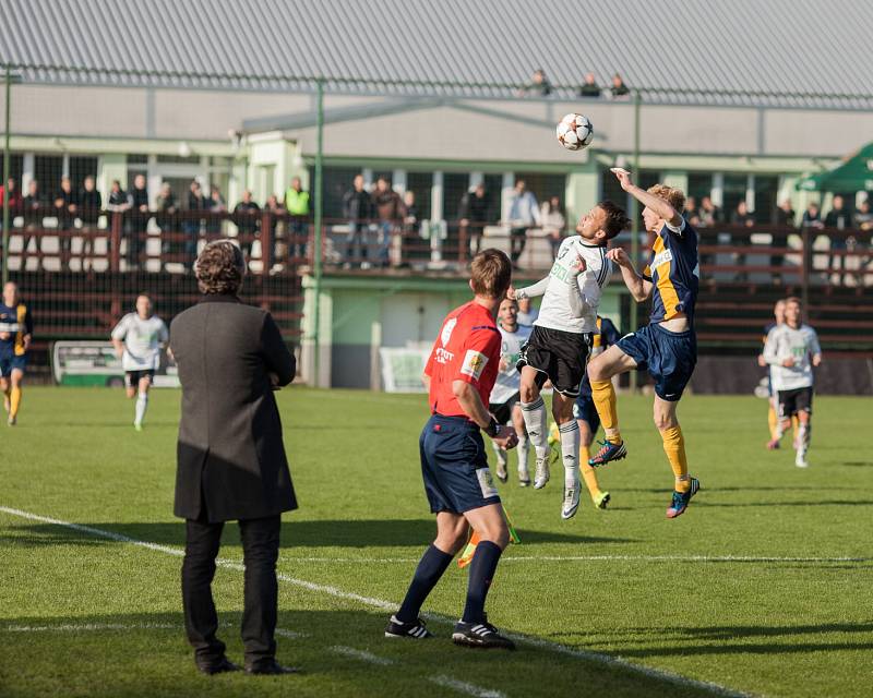 Derby mělo náboj, herní kvalitu už tolik ne.