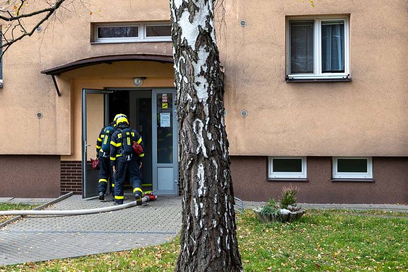 Požár bytu, Český Těšín, Hrabinská ulice, 30. listopadu 2022.