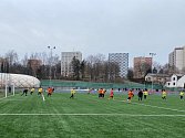 Zimní fotbalový turnaj v Orlové O pohár starostky města, který pořádá SK Slavia, pokračoval v sobotu 11. února třemi zápasy 4. kola.