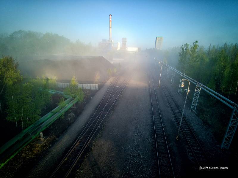 Industriální romantika objektivem Jiřího Hanzela.