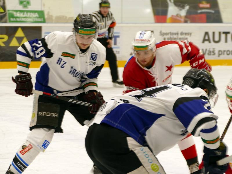 Havířov (v bílém) porazil Slavii jasně 5:1.