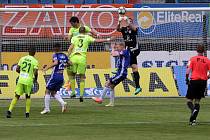 Fotbalisté Karviné hrají v sobotu 21. listopadu v Olomouci, kde naposledy prohráli 1:3. Šlo o červnovou nadstavbu ze závěru loňské sezony. Jak si povedou tentokrát? Půjde o souboj čtvrtého se sedmým.