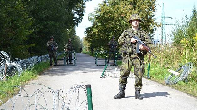 Cvičení Armády ČR a složek Integrovaného záchranného systému SAFEGUARD ALBRECHTICE 2013. 