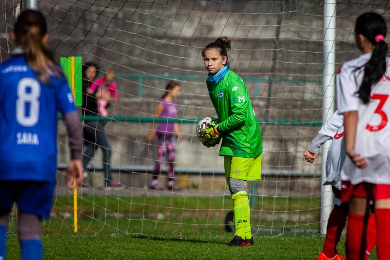 Fotbalový turnaj mladých hráček v Orlové ovládly juniorky MSK.