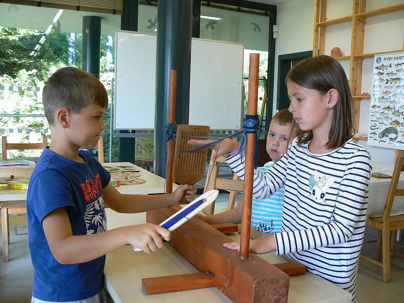 Archeoparku v Chotěbuzi bývá místem i mnoha vystoupení, workshopů a historicko-tématických akcí pro veřejnost.