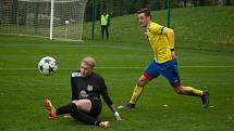 Fotbalisté Bohumína (ve žlutém) porazili Šumperk 2:1.