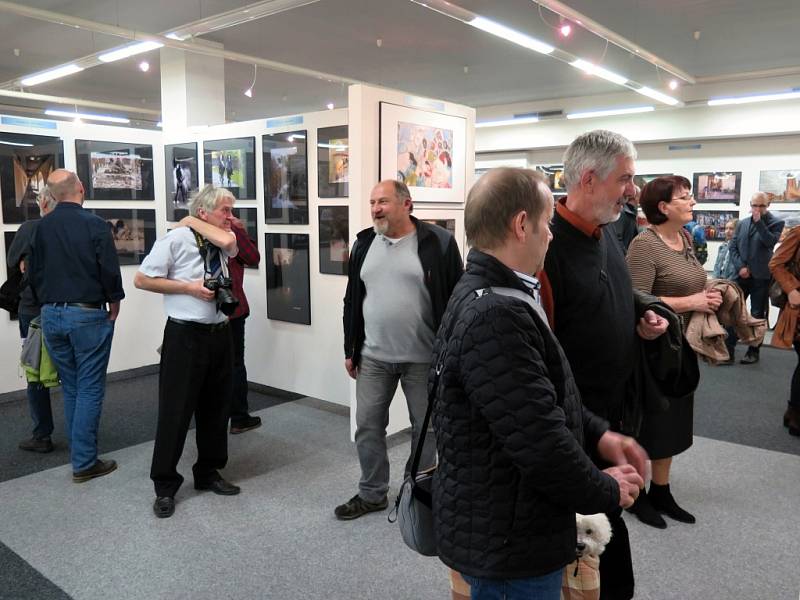 Slavnostní zahájení výstavy Region foto 2019 ve výstavní síni Viléma Wünscheho Kulturního domu Leoše Janáčka v Havířově.