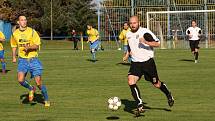 Sobotní derby číslo 1: D. Lutyně - Albrechtice (v bílém).