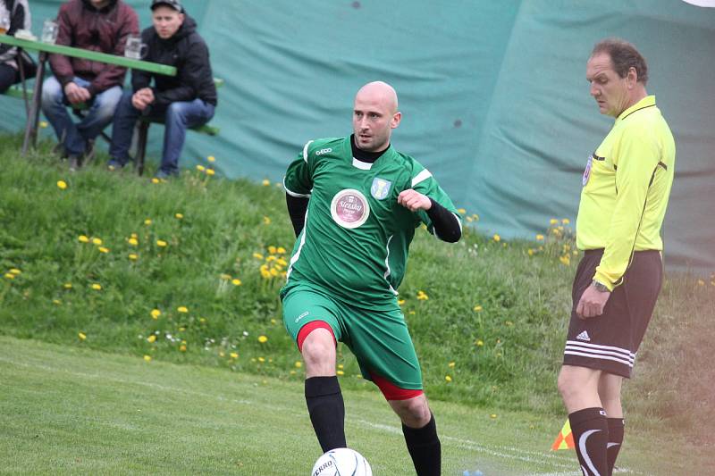 Horní Bludovice (v zeleném) přehrály na domácím hřišti Gascontrol Havířov 3:1.