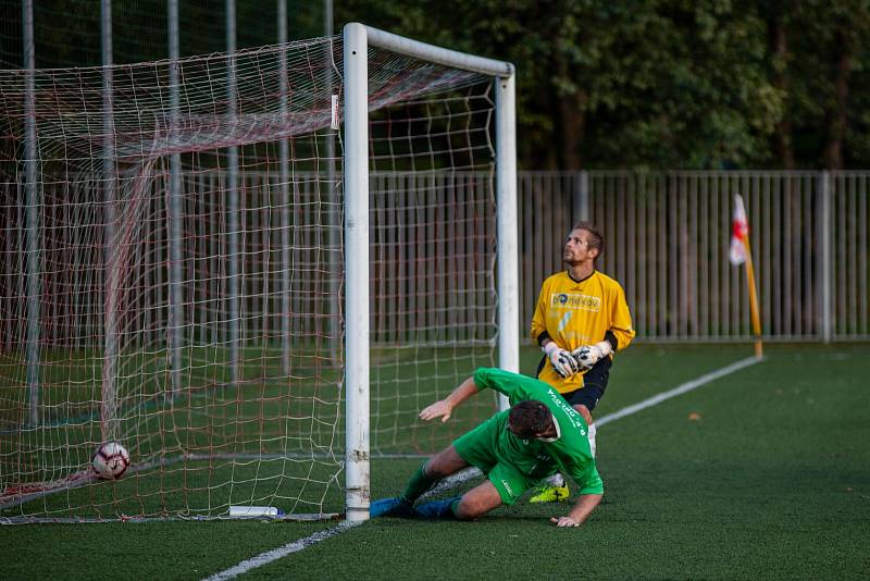 Orlovský Baník Fučík (zelené dresy) přehrál Baník z Rychvaldu 3:2.