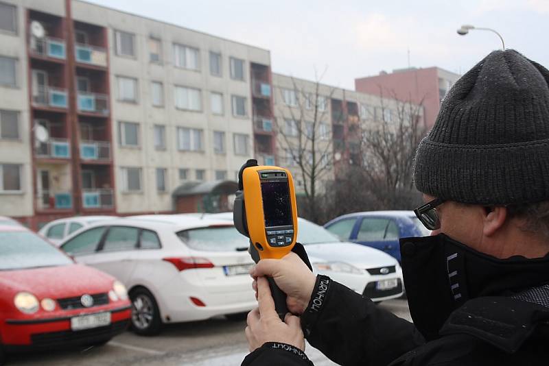 Měření úniků tepla pomocí termokamery. 