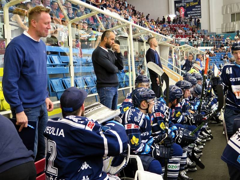 Přípravné utkání AZ Havířov – HC Vítkovice Steel. 