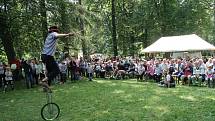 Slavnostním průvodem odstartovaly v sobotu oslavy 150 let fungování Lázní Darkov. Lázeňský park se vrátil do druhé poloviny 19. století.