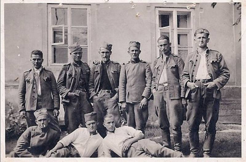 Váleční zajatci, Masarykovy sady, r. 1942