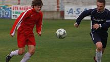 Zápas krajského přeboru Dětmarovice (v modrém) - Frýdlant n. O. skončil 2:0 pro domácí.