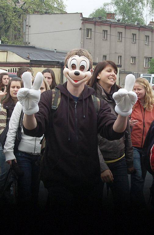 V Českém Těšíně se konal studentský majáles