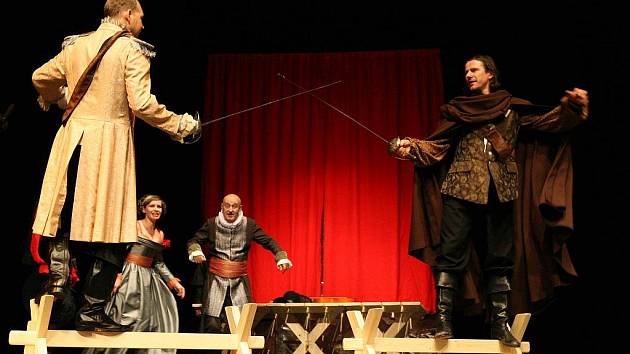 Cyrano z Bergeracu v podání Těšínského divadla