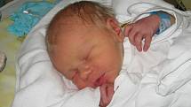 První miminko se narodilo 2. prosince paní Markétě Skálové z Karviné. Malý Ondřej po narození vážil 3100 g a měřil 51 cm.