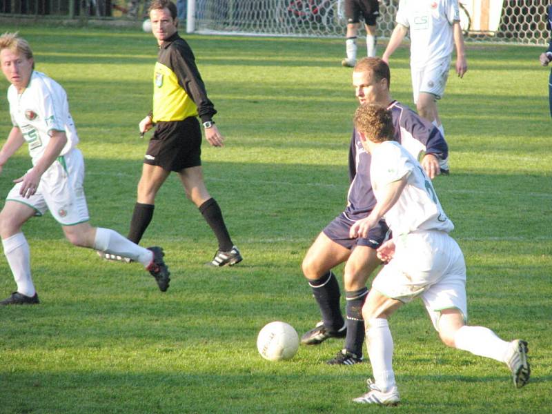 O víkendu se půjde převážně znovu na fotbal.