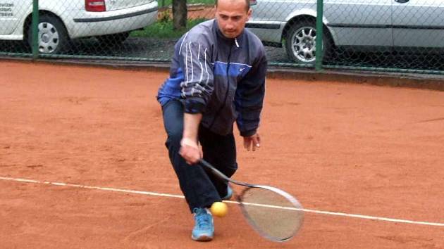 Největším favoritem havířovského Czech soft tenis open bude domácí Roman Fojtík.