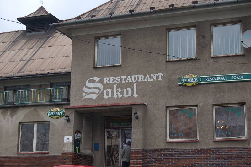 Restaurace Sokol v Petřvaldě, kde řádil vražedný střelec