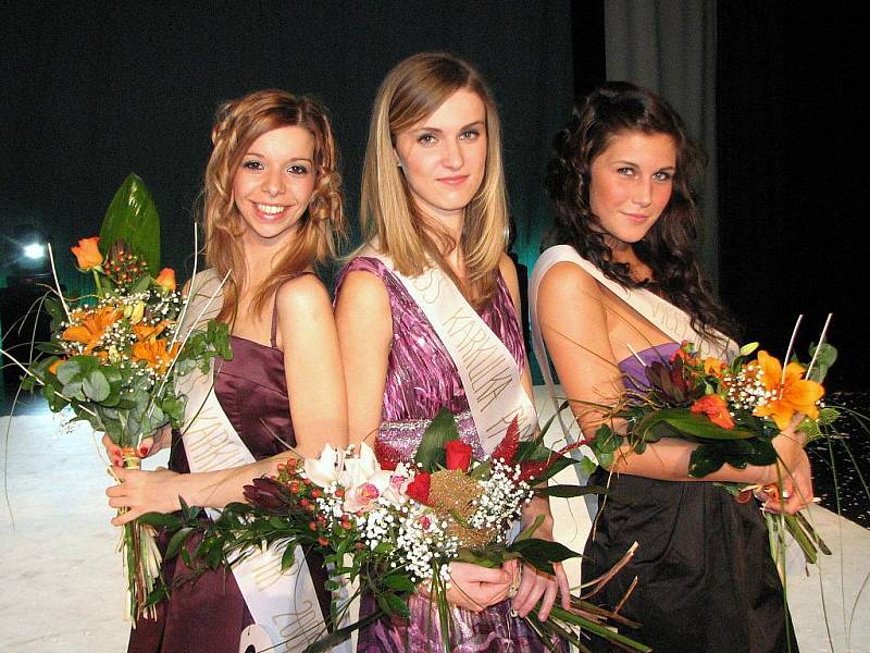 Karkulka 2009. Magdaléna Oparjuková (vlevo), Dagmar Leinveberová a Vlaďka Turková