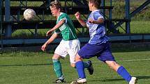 Karvinští mladší dorostenci kategorie U 17 (zelené dresy) si poradili s Hranicemi hladce 8:0.