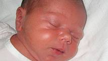 Paní Martině Tokárové z Karviné se 8. září narodil syn Maxmilián. Po narození dítě vážilo 3030 g a měřilo 50 cm.