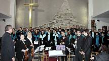 Tradiční podzimní koncert duchovní hudby před blížícími se svátky vánočními zcela zaplnil v sobotu havířovský kostel sv. Anny.