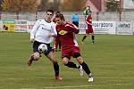 Dětmarovice (v bílém) si doma poradily s houževnatým Frýdlantem 2:0.