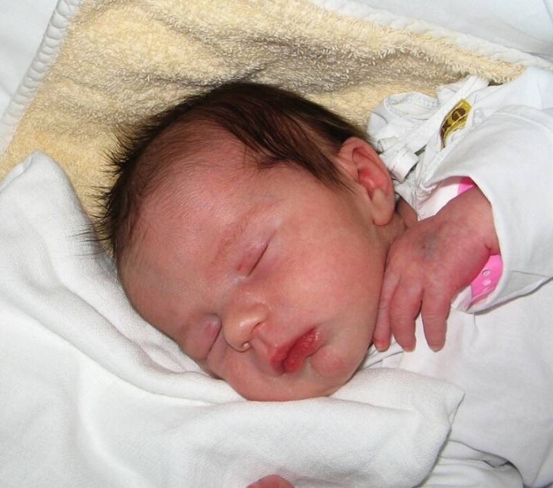 První miminko se narodilo 6. června mamince Andree Capandové z Karviné. Malá Kateřina Capandová po narození vážila 2770 g a měřila 49 cm.