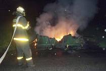 Zásah hasičů u hořících kontejnerů