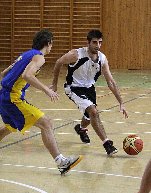 Mladí basketbalisté Sokola doma podlehli Kyjovu po dvojím prodloužení.