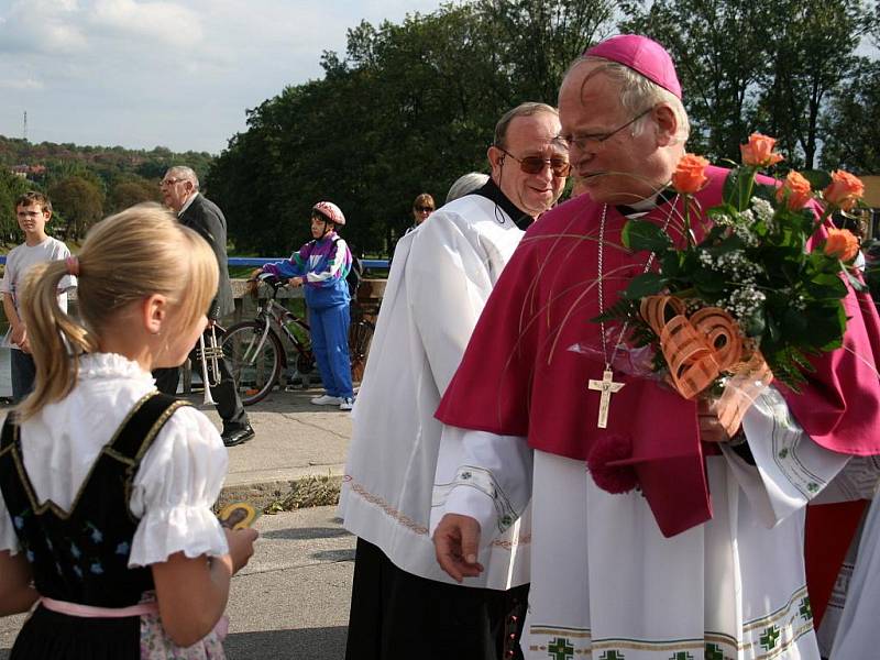 Ostatky svatého Melichara Grodeckého se přesouvají z Těšína do Cieszyna každý rok.