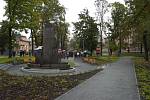 V Masarykových sadech v Českém Těšíně byl v úterý slavnostně odhalen památník prvního československého prezidenta Tomáše Garrigue Masaryka.