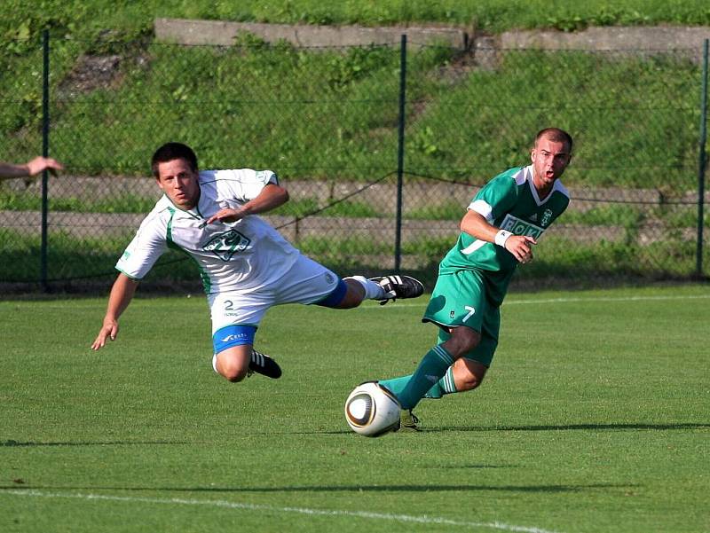 Juniorka Karviné (v zeleném) se rozešla se Smilovicemi smírně 3:3.