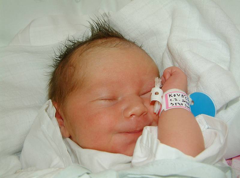 Tereza Kováczová, 1. července 2008, Havířov, váha: 3,5 kg, míra: 49 cm