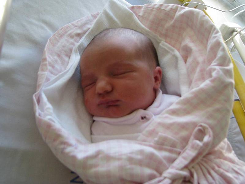 Melánie Kiszová z Chotěbuze se narodila 26. září v Třinci. Měřila 50 cm a vážila 3600 g. 