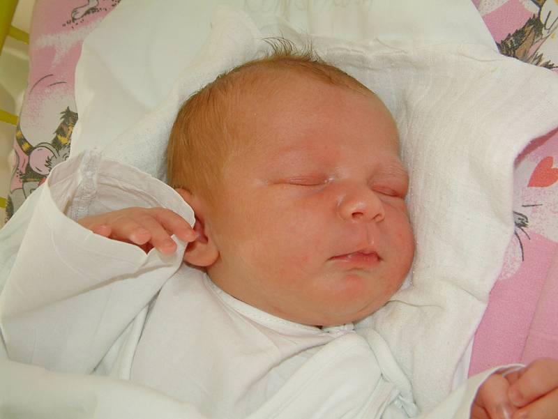 Hana Koňušiaková, 24. června 2008, Havířov, váha: 3,9 kg, míra: 53 cm