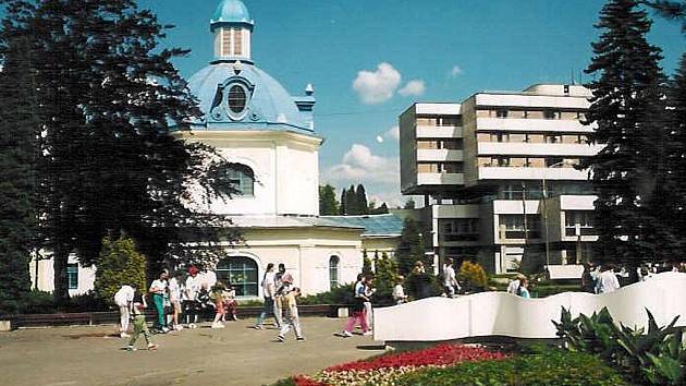 Turčianské Teplice, lázně